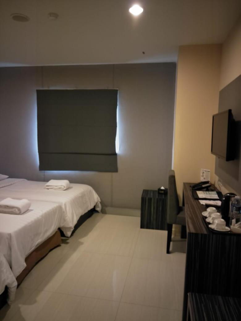 Hotel Olive Tangerang Kamer foto